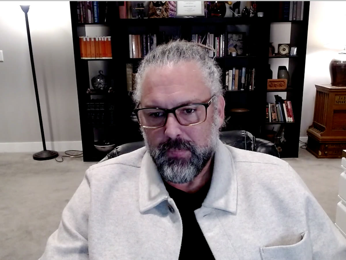 Adrian Lefler on a webcam before his studio build